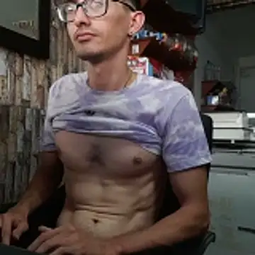 jhosuamoore online show from March 17, 2026, 9:40 pm