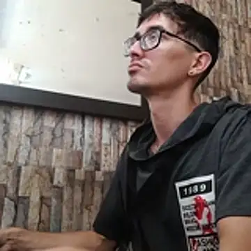 jhosuamoore online show from March 21, 2026, 2:31 pm