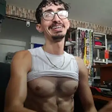 jhosuamoore online show from April 18, 2026, 7:18 pm