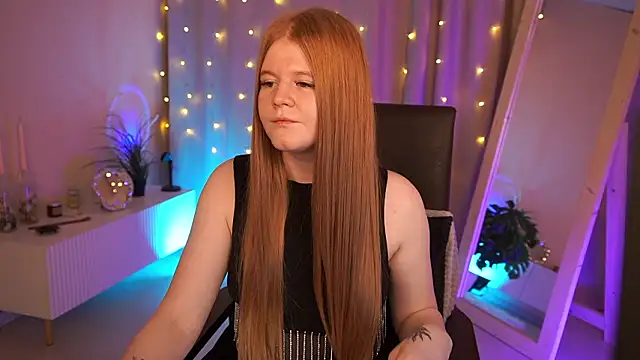 JessicaEmber online show from March 15, 2026, 1:39 pm