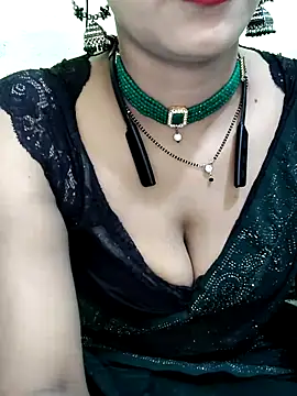 Hot lady234 online show from July 12, 2026, 4:53 pm