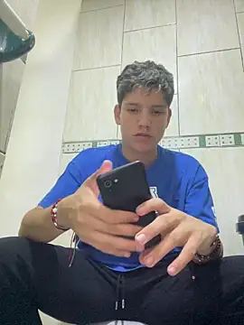 Theus26  online show from March 27, 2026, 2:28 am