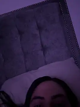 kristalinasc online show from March 30, 2026, 4:57 am