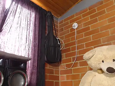 Alexandrina online show from February 28, 2025, 6:31 pm