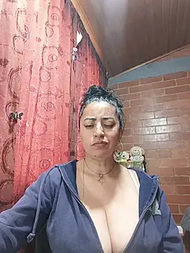 Snapshot of Alexandrina chatting on February 19, 2026, 7:21 pm Alexandrina online show from February 19, 2026, 7:21 pm