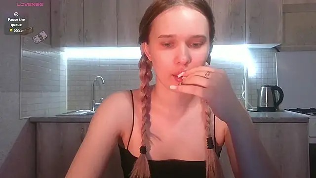 Alice Pleasance online show from June 11, 2026, 6:39 pm