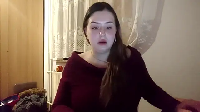 LolaSeduce online show from April 7, 2026, 8:31 pm