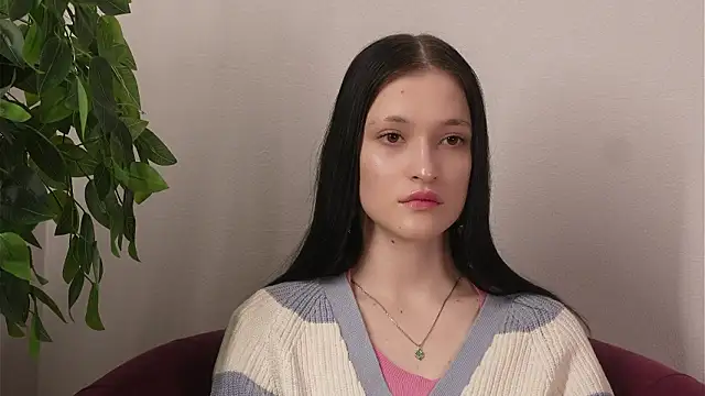 JesicaLardieri online show from March 17, 2026, 9:56 am