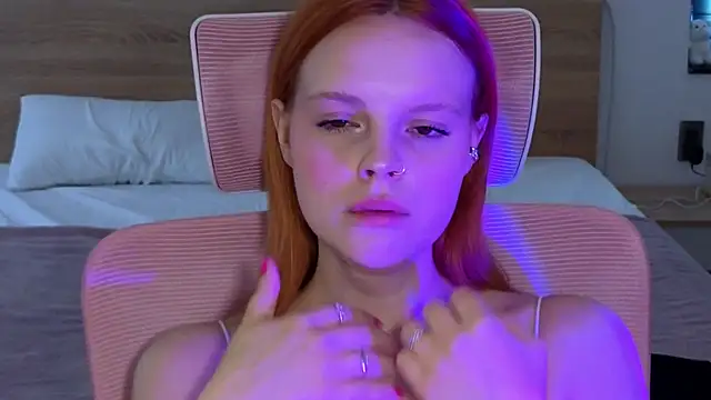 mollybossy online show from March 23, 2026, 3:10 am