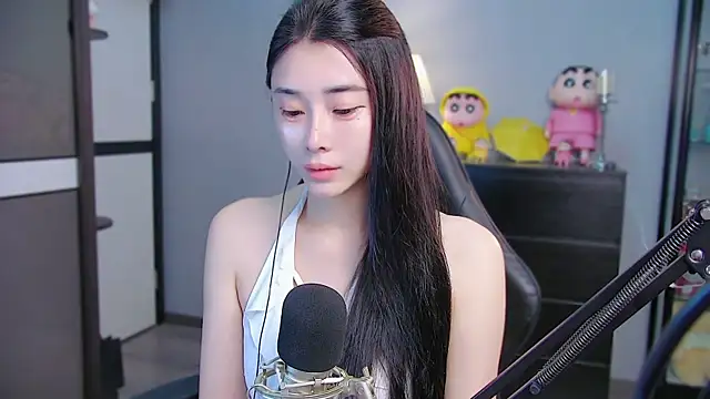 XiaoYuBao- online show from June 22, 2026, 4:37 pm