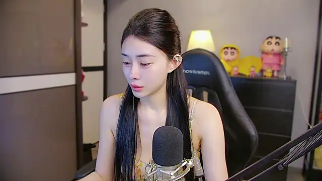 XiaoYuBao- online show from July 25, 2026, 12:25 pm