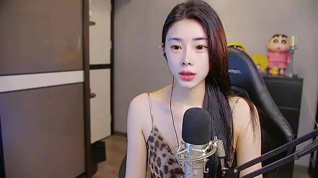 XiaoYuBao- online show from July 29, 2026, 3:21 pm