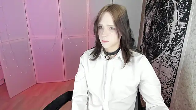 Snapshot of Simochka_w chatting on June 12, 2026, 9:19 am Simochka w online show from June 12, 2026, 9:19 am