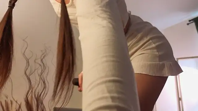 Milisaaaaa online show from March 31, 2026, 9:10 am