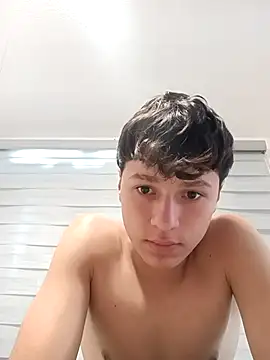 fercho steel twink online show from April 6, 2026, 5:14 pm