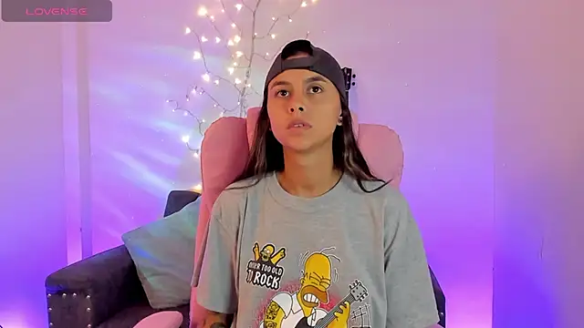 owenfoxx online show from April 16, 2026, 3:13 pm