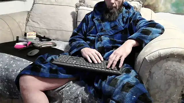Snapshot of willywet chatting on March 20, 2026, 5:12 am willywet online show from March 20, 2026, 5:12 am