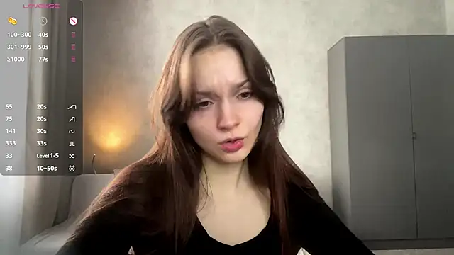 Snapshot of Rose_Nora chatting on April 11, 2026, 2:16 am Rose Nora online show from April 11, 2026, 2:16 am