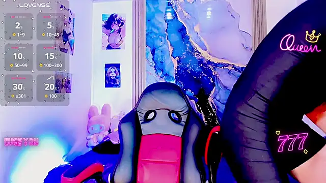 blonde queen- online show from June 14, 2026, 4:03 am