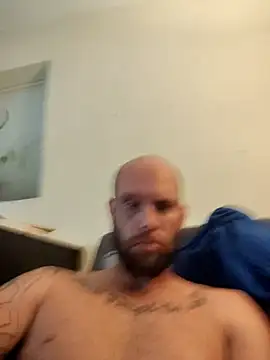 Snapshot of CaptCraker chatting on March 14, 2026, 5:35 am CaptCraker online show from March 14, 2026, 5:35 am