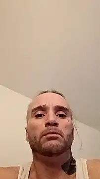 dropanddrippy1 online show from March 16, 2026, 10:14 pm