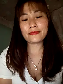 Lucxy-ki6 online show from April 2, 2026, 2:47 pm