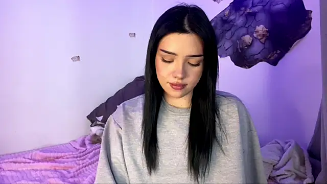 Snapshot of BeckyAurielle chatting on April 22, 2026, 1:45 pm BeckyAurielle online show from April 22, 2026, 1:45 pm