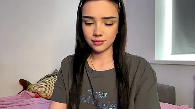 Snapshot of BeckyAurielle chatting on June 16, 2026, 2:09 pm BeckyAurielle online show from June 16, 2026, 2:09 pm