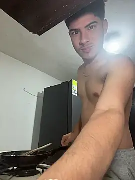 Snapshot of ApoloGray__ chatting on April 16, 2026, 4:41 pm ApoloGray online show from April 16, 2026, 4:41 pm