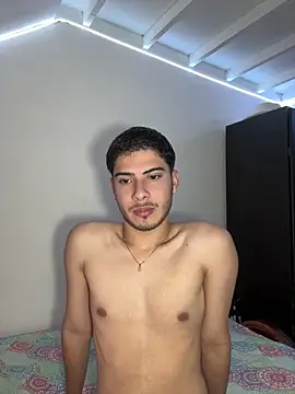 Snapshot of ApoloGray__ chatting on May 26, 2026, 7:21 pm ApoloGray online show from May 26, 2026, 7:21 pm