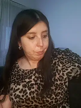 Snapshot of melucita chatting on March 30, 2026, 10:11 pm melucita online show from March 30, 2026, 10:11 pm