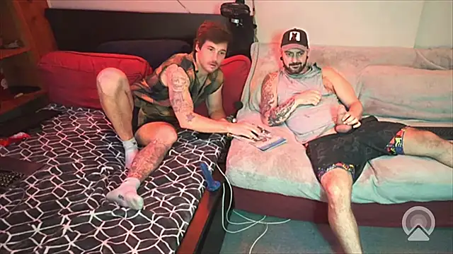 Tucker pdmax online show from April 18, 2026, 7:34 am