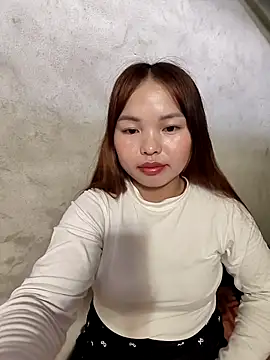 Mina xYx online show from April 6, 2026, 12:19 am