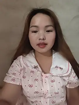 Mina xYx online show from May 26, 2026, 8:54 am