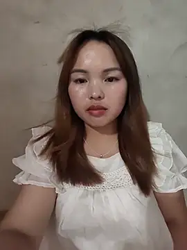Mina xYx online show from June 7, 2026, 1:48 pm