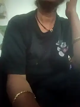 Mona ji32 online show from March 26, 2026, 1:01 am