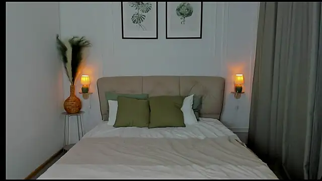 EvaRaider online show from March 22, 2026, 2:20 pm