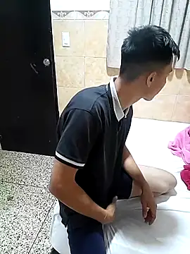 Sjshwhwh online show from April 27, 2026, 3:48 am