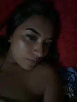 yuliana056 online show from May 25, 2026, 3:12 am