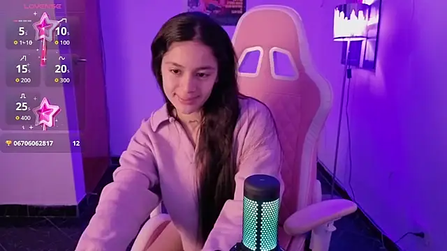 Snapshot of Oliviasims chatting on March 31, 2026, 9:48 pm Oliviasims online show from March 31, 2026, 9:48 pm
