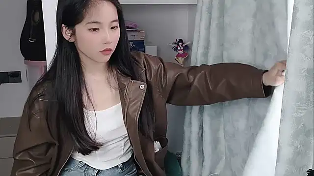 Snapshot of MIAOMIAO-666 chatting on May 4, 2026, 9:27 am MIAOMIAO-666 online show from May 4, 2026, 9:27 am