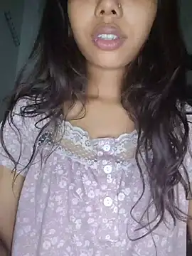 Candyy crushh online show from July 6, 2026, 11:18 pm