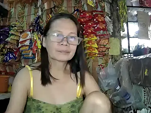 mommylicious 23 online show from May 14, 2026, 9:43 pm