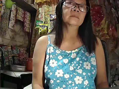 mommylicious 23 online show from June 3, 2026, 9:09 pm