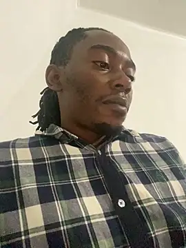 Snapshot of DaddyLongDream chatting on March 29, 2026, 10:54 pm DaddyLongDream online show from March 29, 2026, 10:54 pm