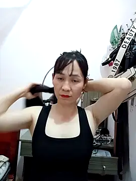 Victoria mila online show from March 19, 2026, 6:50 am