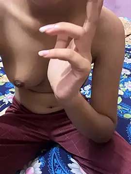 INDIE-TEEN online show from June 26, 2026, 8:52 am
