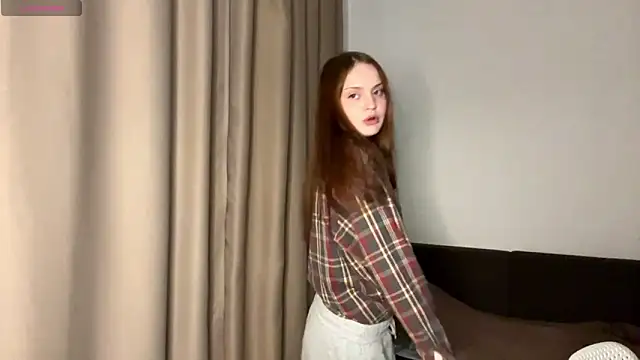 SparkSkarlet online show from April 21, 2026, 4:45 pm