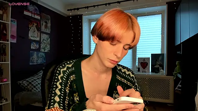 sweet peach    online show from May 30, 2026, 4:59 pm