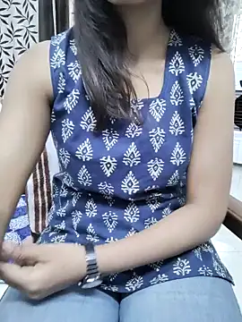 myra77 online show from May 24, 2026, 9:14 am